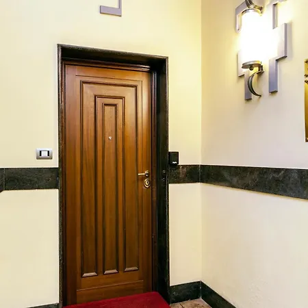 Bilocale Con Wifi In Palazzo Storico, A 5 Minuti Dal Duomo Zona San Babila - Tribunale Apartament *